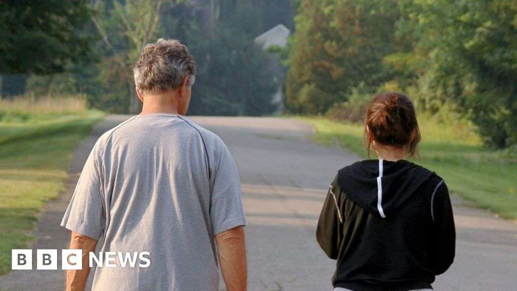 Fathers may pass ovarian cancer risk to daughters